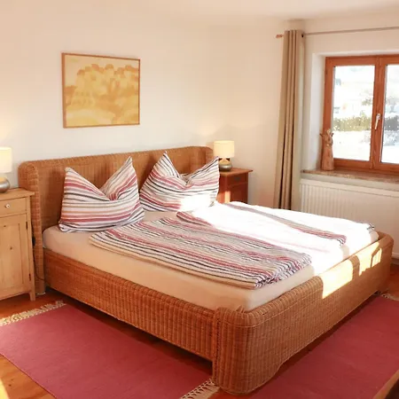 Bio Archehof Zachhiesen - & Relax Seekirchen am Wallersee