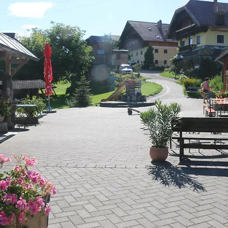 Bio Archehof Zachhiesen - & Relax * Seekirchen am Wallersee